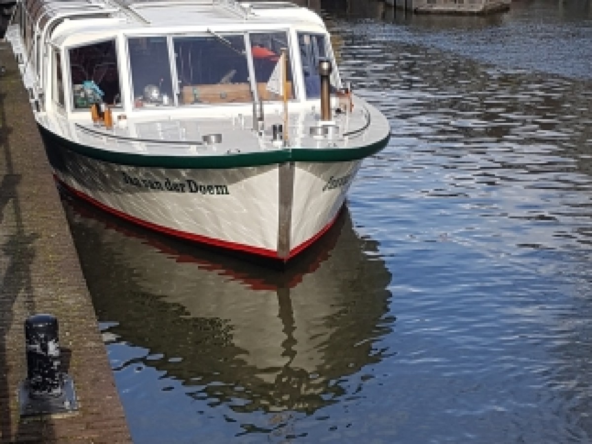 a small boat in a body of water