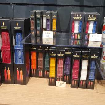 a bunch of items that are sitting on a table