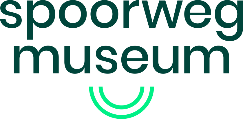 Text: spoorweg museum with a green curved line below.